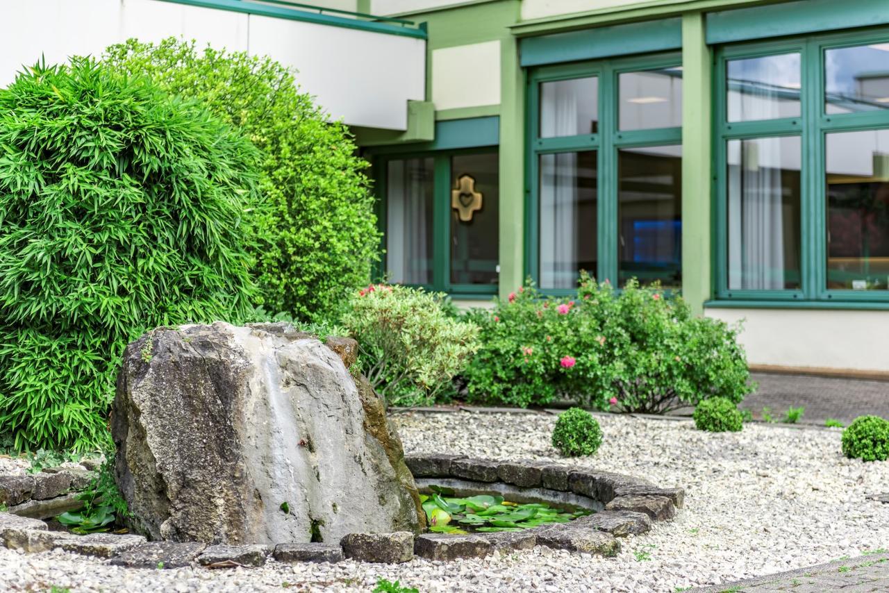 Kloster Neustadt Neustadt an der Weinstraße Εξωτερικό φωτογραφία